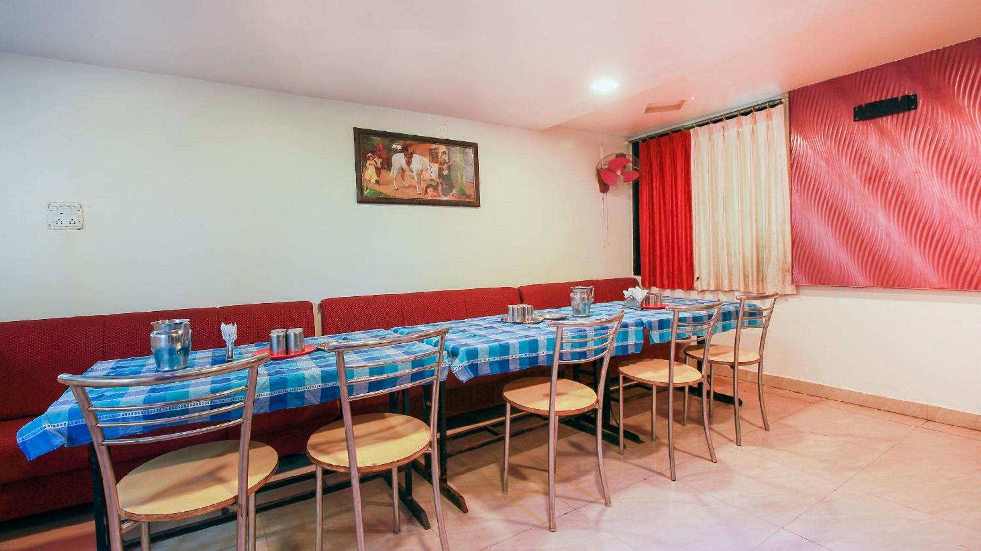 Hotel O Kandil Jogeshwari Kültér fotó